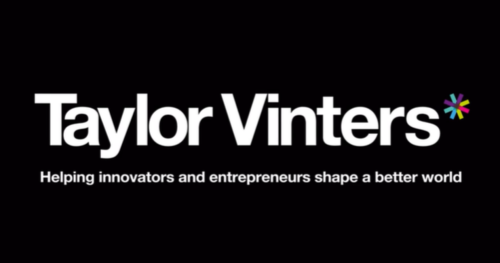 Case: International Law Firm Taylor Vinters Improves Employees' IT Experience with Applixure